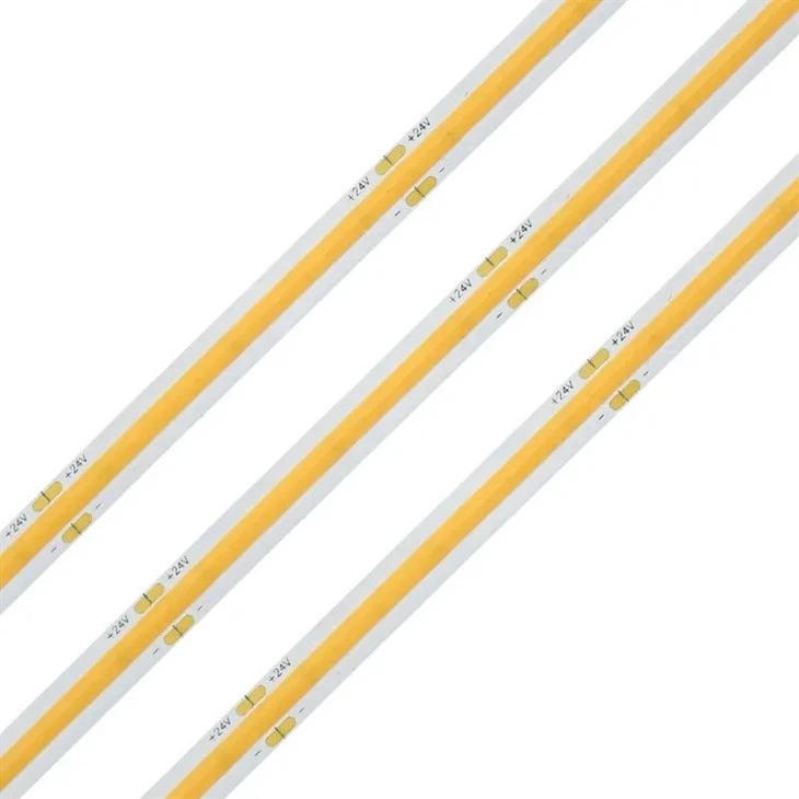 1. Advanced COB Technology With a more advanced design, this RGBW LED Strip Light harnesses the power of COB technology, which allows for more efficient heat dissipation, higher brightness, and lon