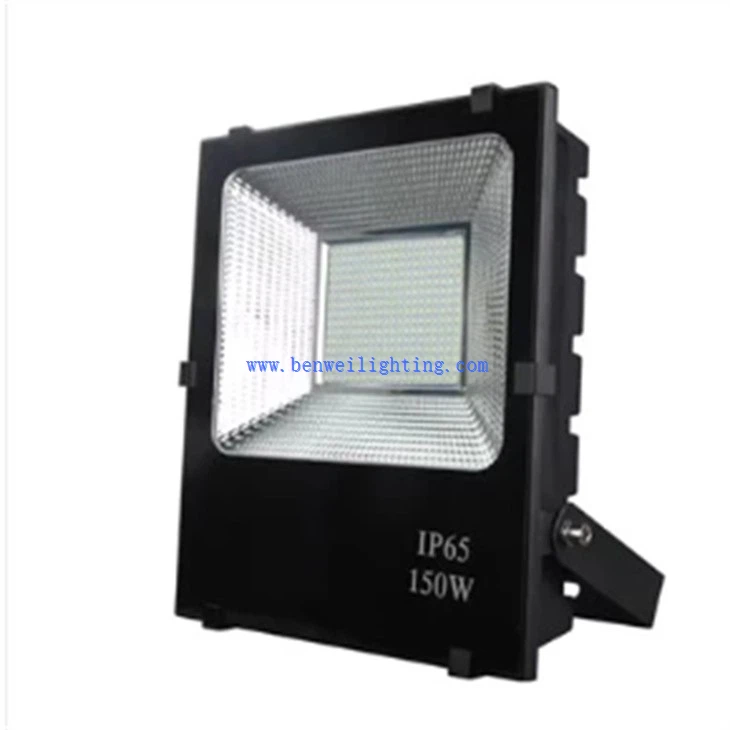 Parking Lot LED Flood Light (1)