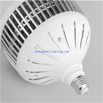 ফ্যানের সাথে 2900K অ্যালুমিনিয়াম ফিন LED বাল্ব